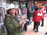 Dennis Marsh performs in the street/PHOTO Peter de Graaf